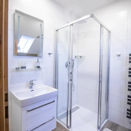 Aparthotel Pod Jerabem, Sanov 67, Cervena Voda