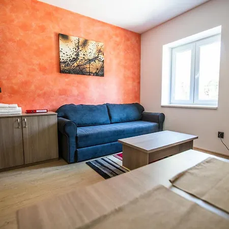 Aparthotel Pod Jeřábem, šanov 67, Červená Voda