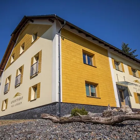Pod Jerabem, Sanov 67, Aparthotel Cervena Voda