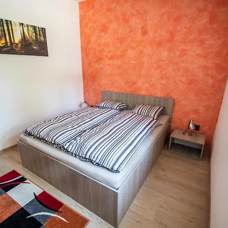 Aparthotel Pod Jerabem, Sanov 67, Cervena Voda